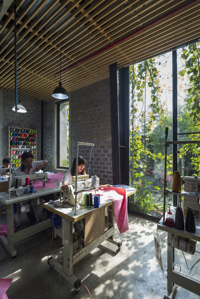 服裝廠房樣本區裝修設計效果圖