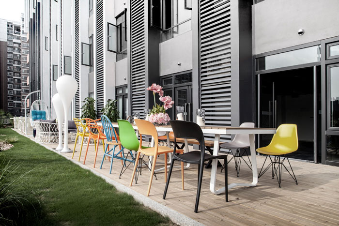 金融科技公司辦公室戶(hù)外休息區(qū)裝修設(shè)計(jì)效果圖