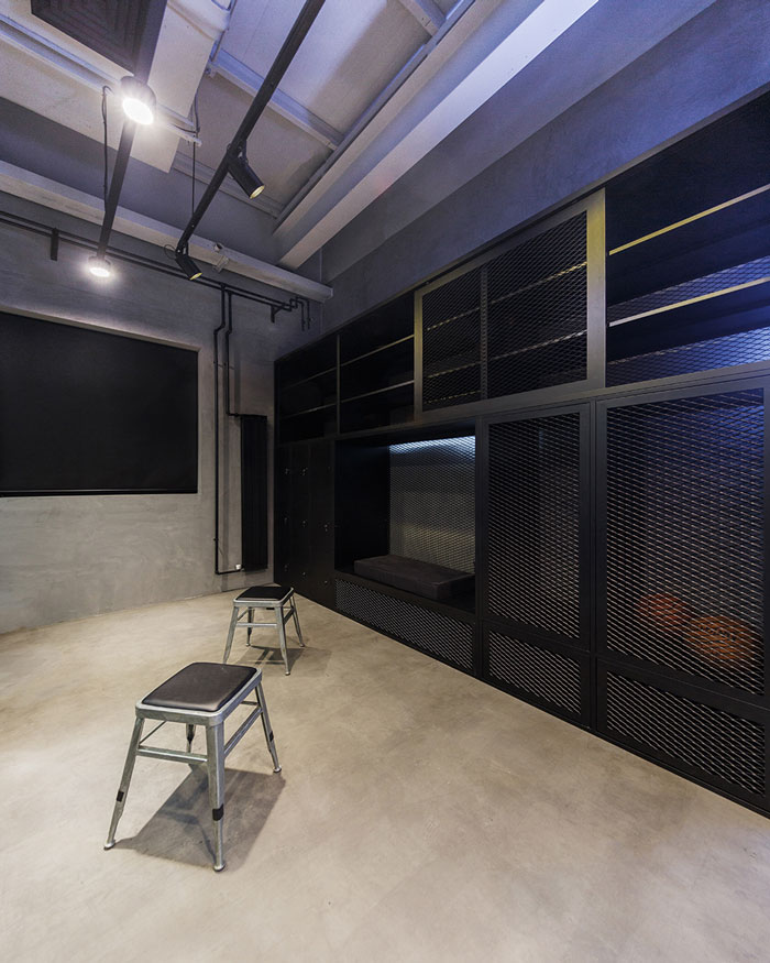 鋼結構舊廠房辦公室休息區裝修設計效果圖