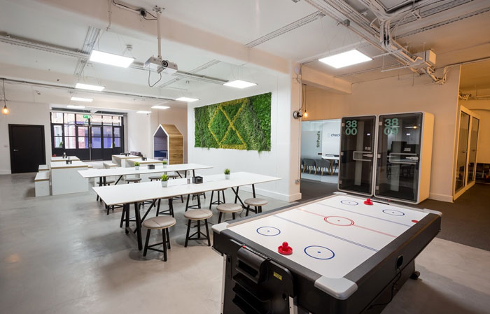 金融科技公司辦公室辦公區裝修設計效果圖