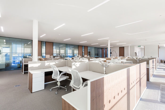 金融風投公司辦公室辦公區裝修設計效果圖