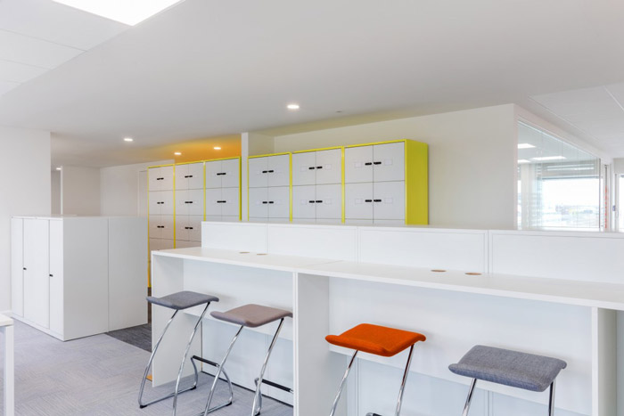 小額貸款公司吧臺裝修設(shè)計(jì)效果圖