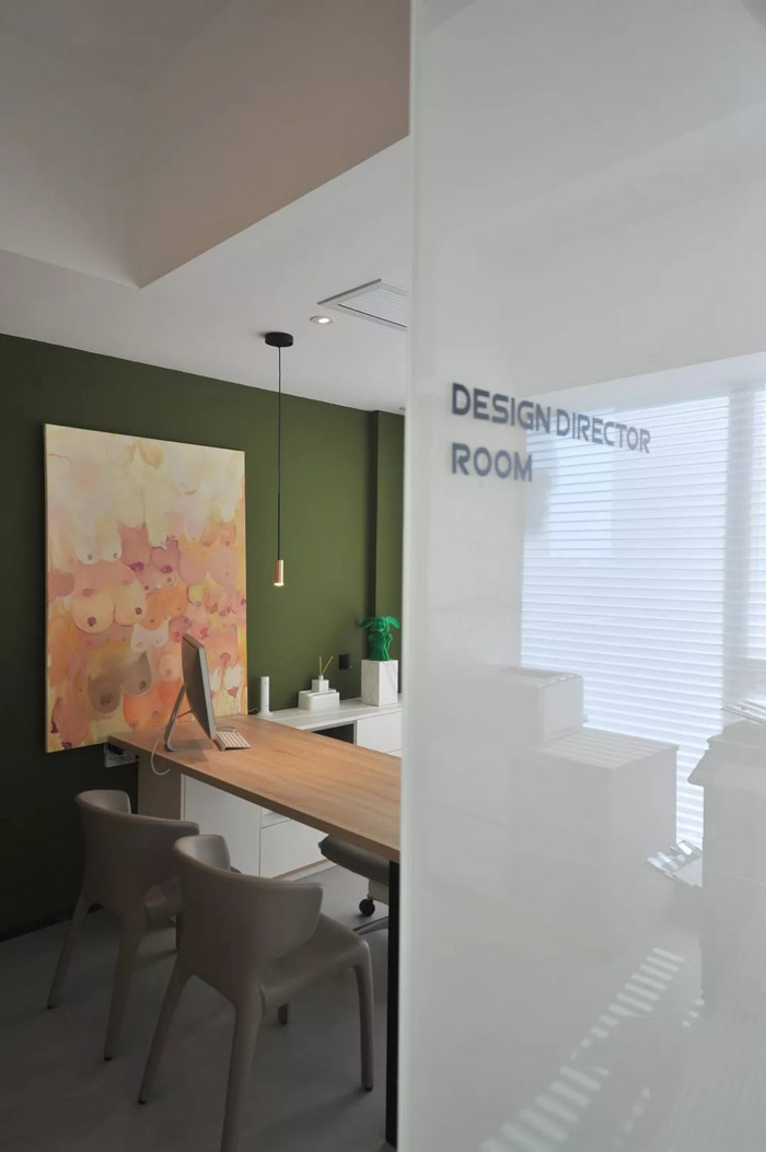 公司經(jīng)理辦公室設計方案