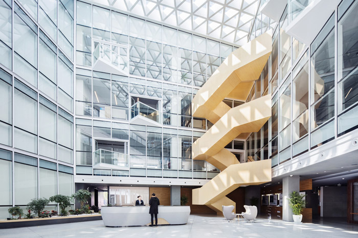 集團(tuán)總部辦公樓前臺(tái)裝修設(shè)計(jì)效果圖