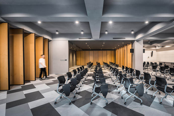 集團(tuán)總部辦公樓會(huì)議區(qū)裝修設(shè)計(jì)效果圖